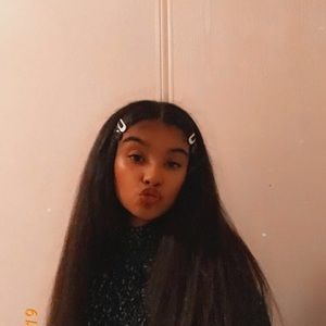 Meet your Posher, Sally